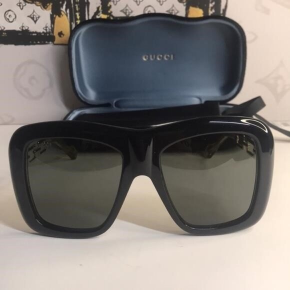 New Authentic Gucci Black Oversized Sunglasses GG0499S 001 - Picture 5 of 11